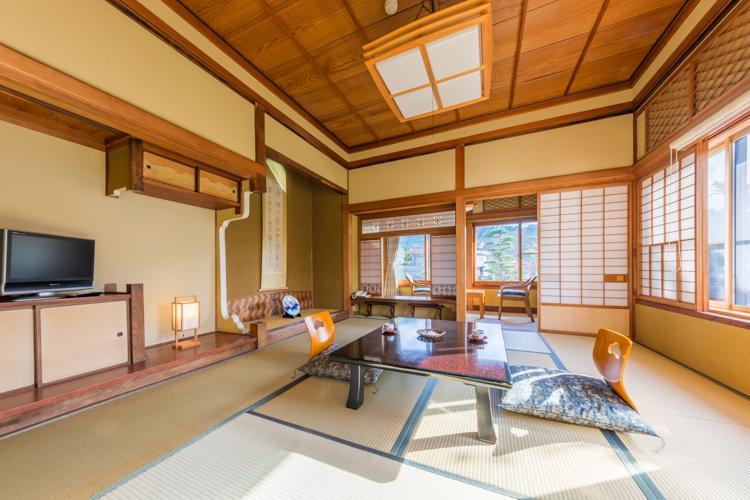 Kiriya Ryokan Nozawaonsen Exteriör bild