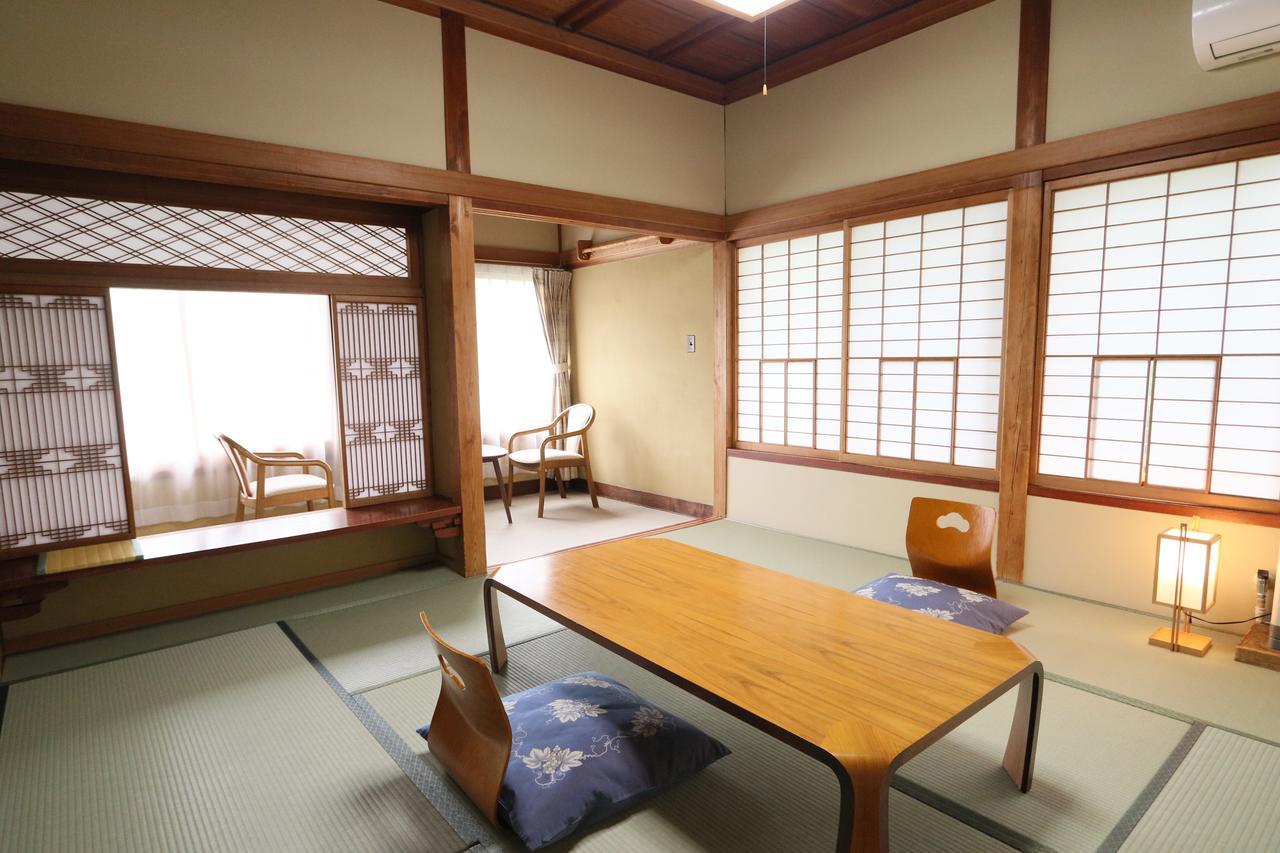 Kiriya Ryokan Nozawaonsen Exteriör bild